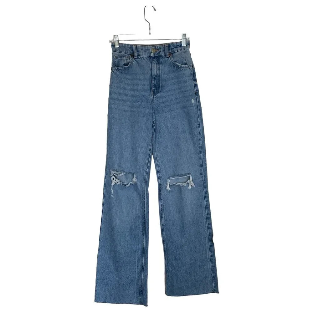 ZARA Super High Rise Baggy Mom Jeans Light Wash Trendy Size 2 Distressed